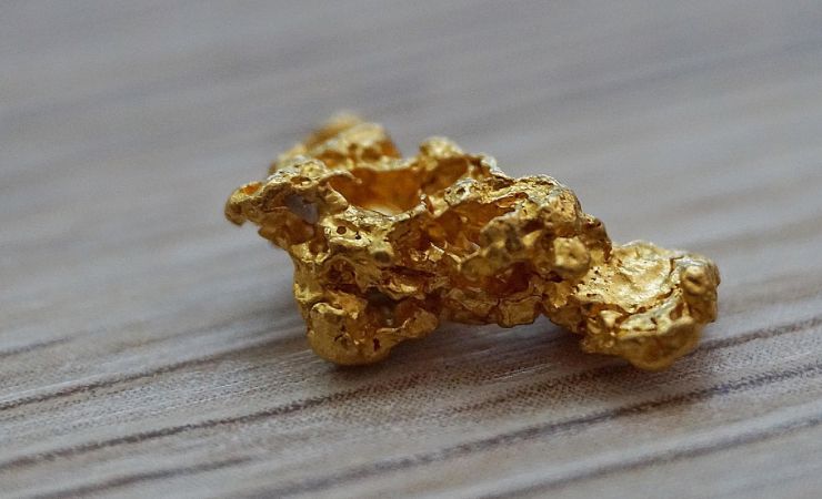 Torque Metals Strikes High-Grade Gold at New Paris Prospect 